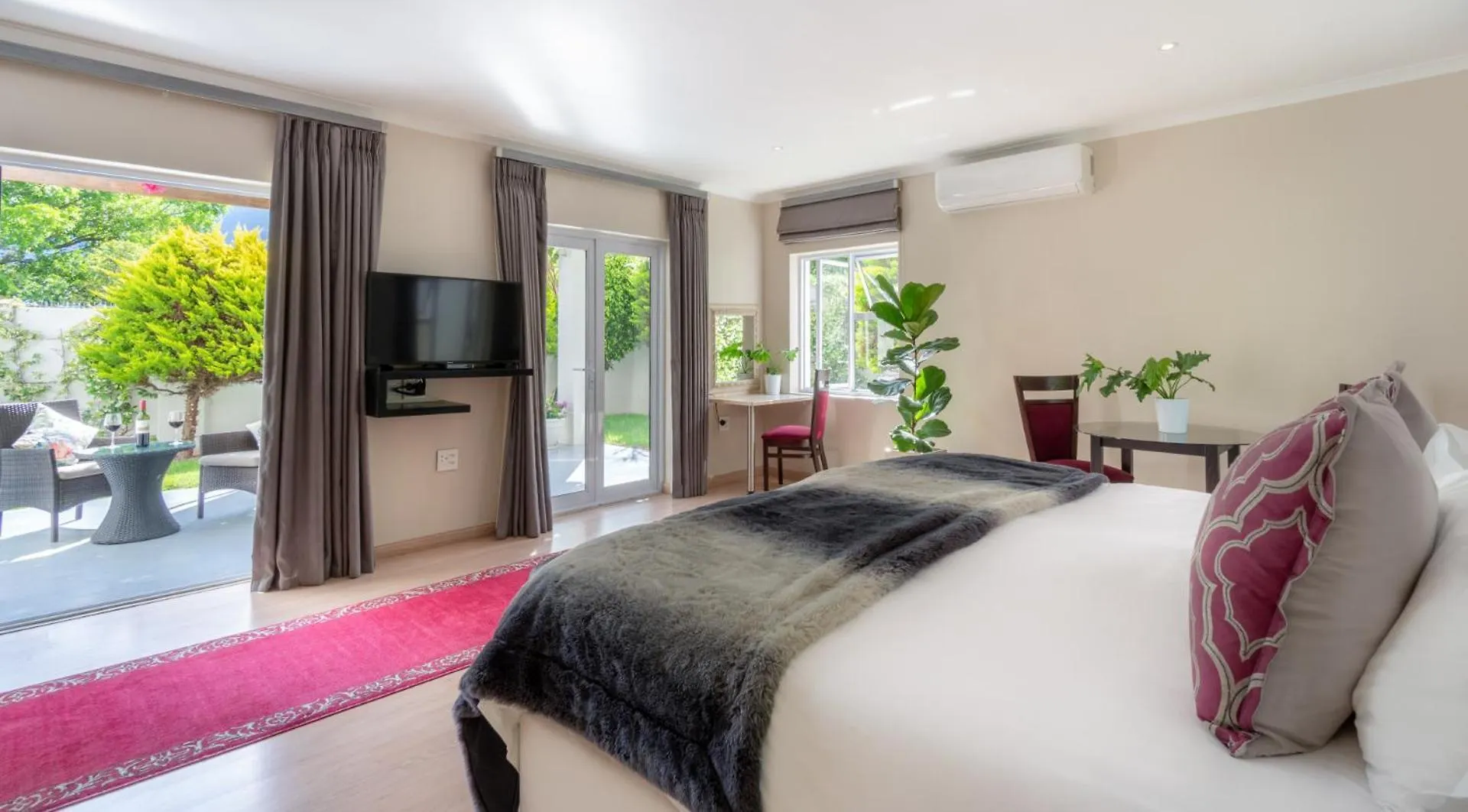 Nova Constantia Boutique Residence Cape Town